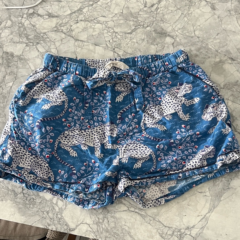 Print fresh Blue Leopard Pajama Shorts, Size Small